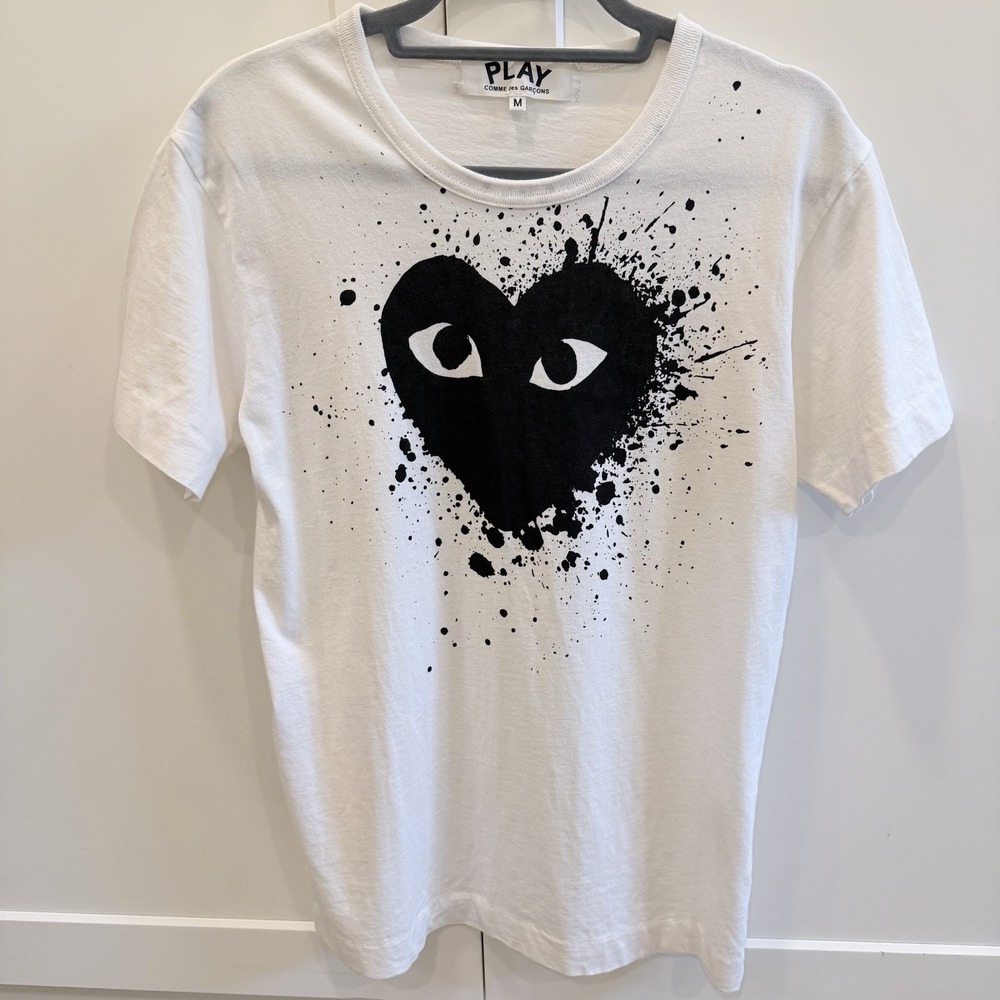 Comme des Garçons PLAY Heart Eyes Paint Splatter T-Shirt White Medium AD2009